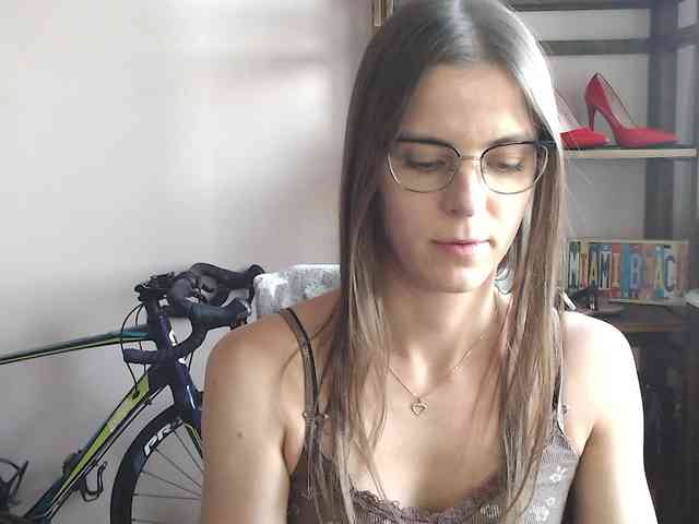 MegiKiss webcam