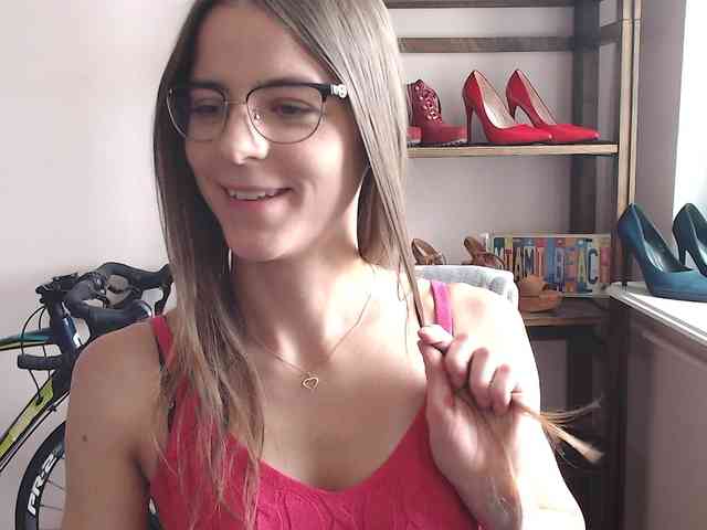MegiKiss webcam