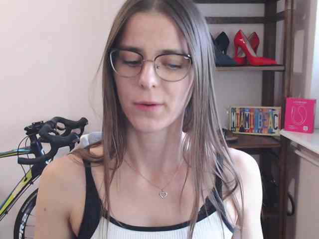 MegiKiss webcam