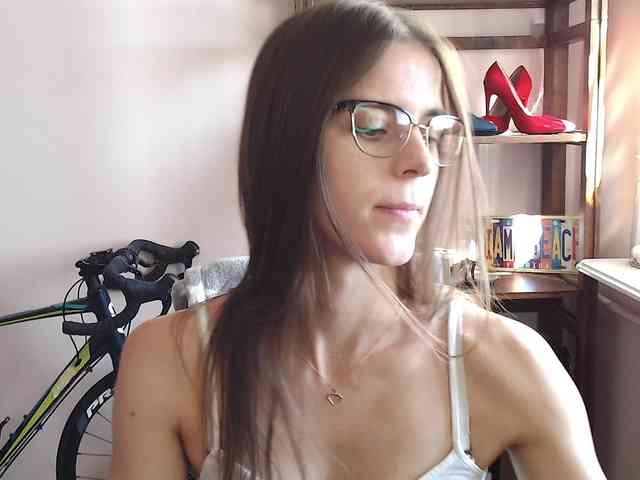 MegiKiss webcam