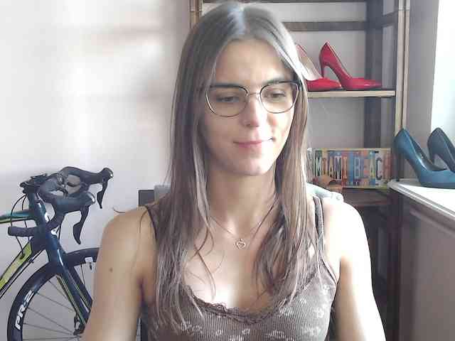 MegiKiss webcam