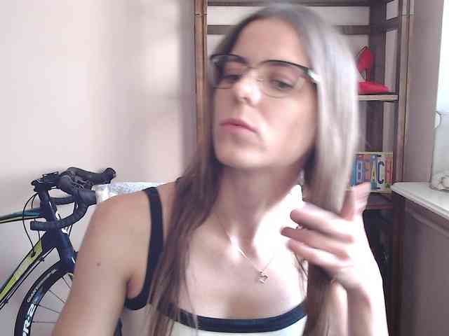 MegiKiss webcam