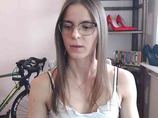 MegiKiss webcam