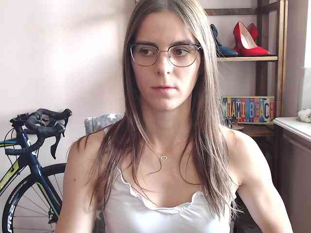 MegiKiss webcam