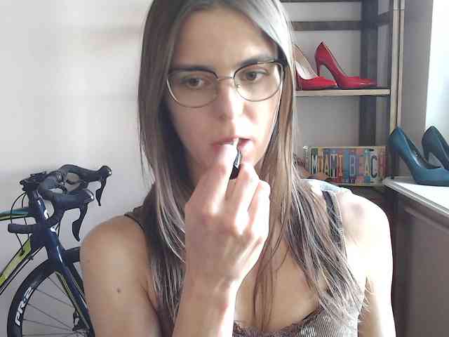 MegiKiss webcam