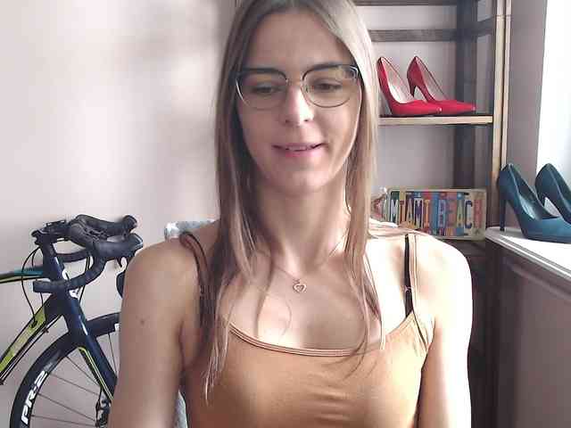 MegiKiss webcam
