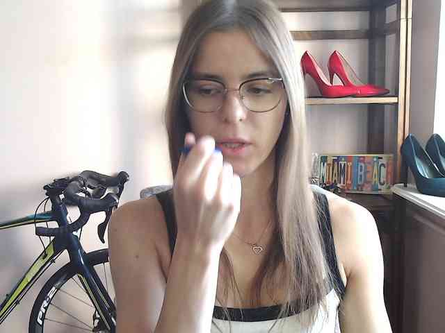 MegiKiss webcam