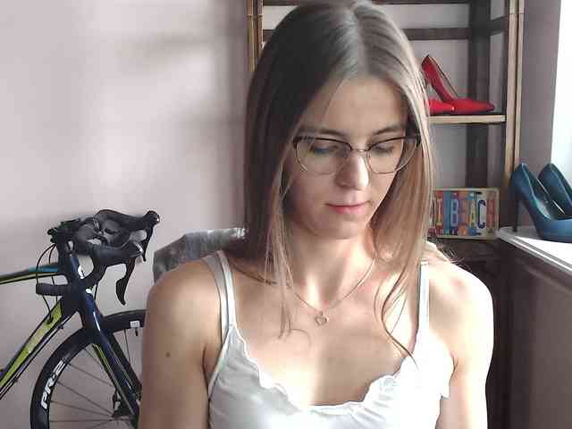 MegiKiss webcam