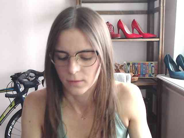 MegiKiss webcam