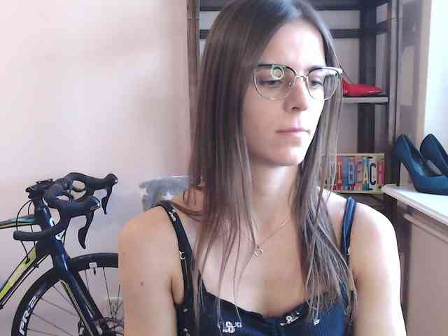 MegiKiss webcam
