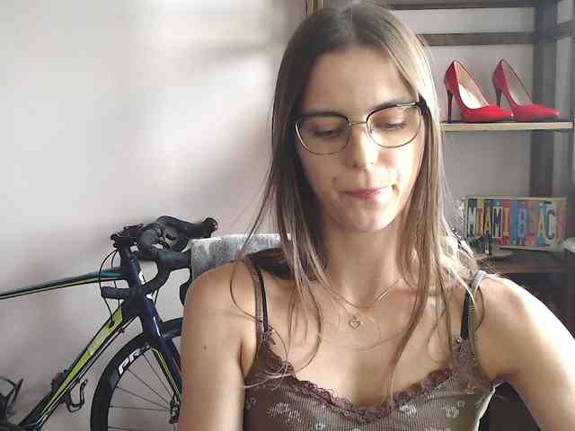 MegiKiss webcam