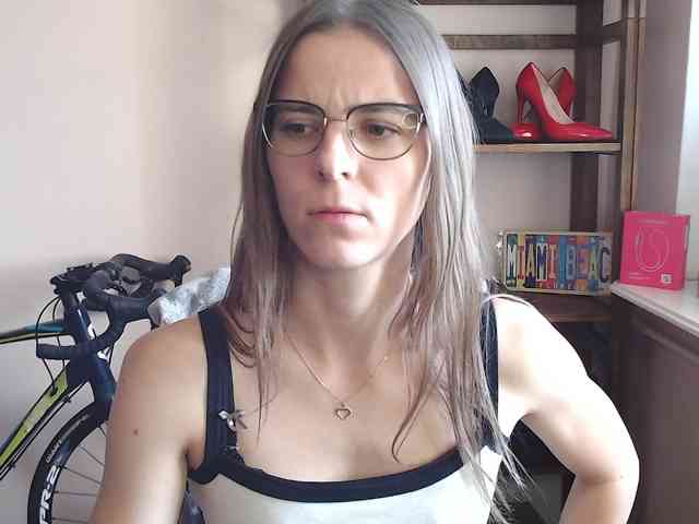 MegiKiss webcam