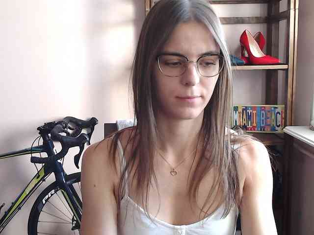 MegiKiss webcam