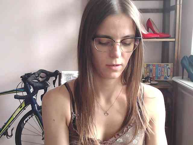 MegiKiss webcam