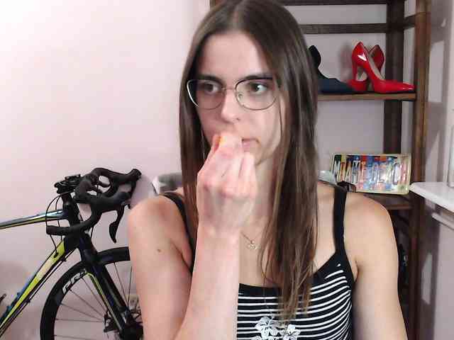 MegiKiss webcam