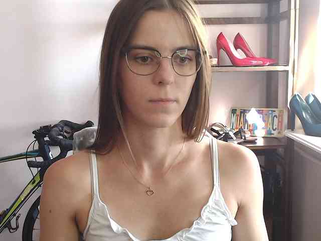 MegiKiss webcam