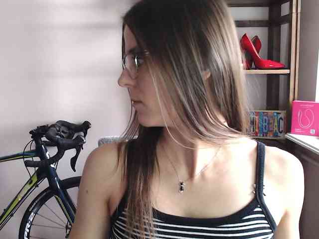 MegiKiss MegiKiss