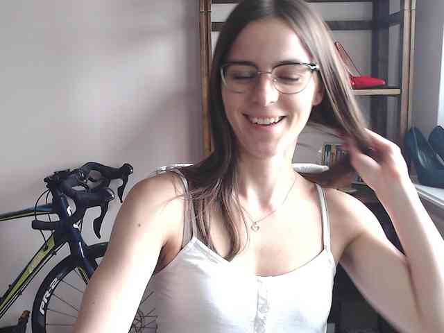 MegiKiss webcam