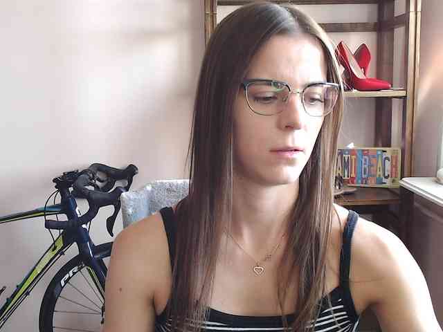Model: MegiKiss