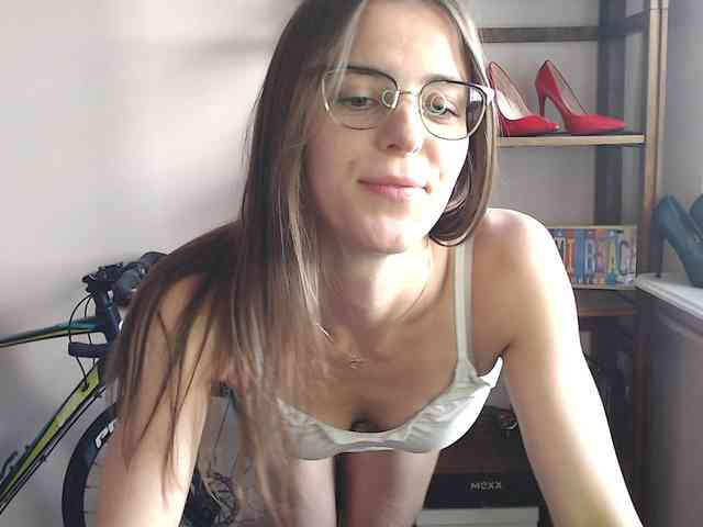 MegiKiss webcam