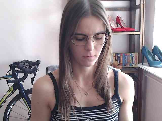 MegiKiss webcam
