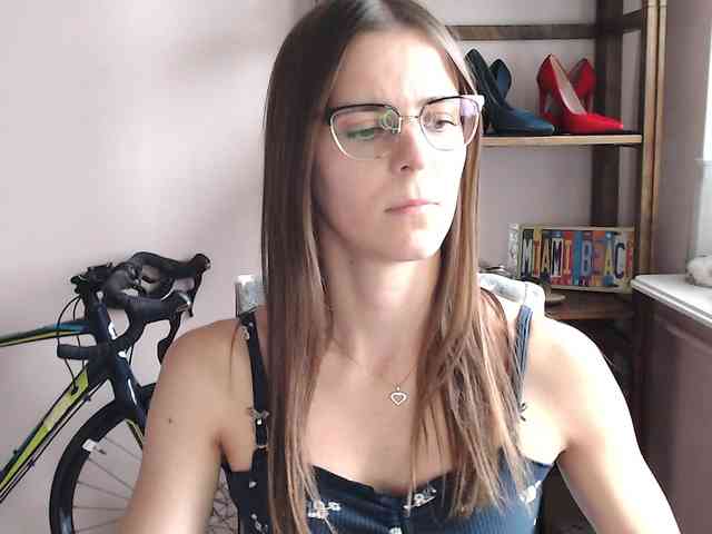 MegiKiss webcam