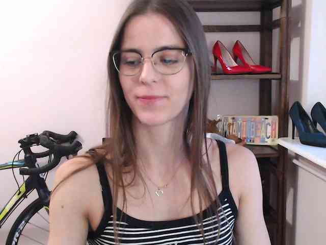 MegiKiss webcam
