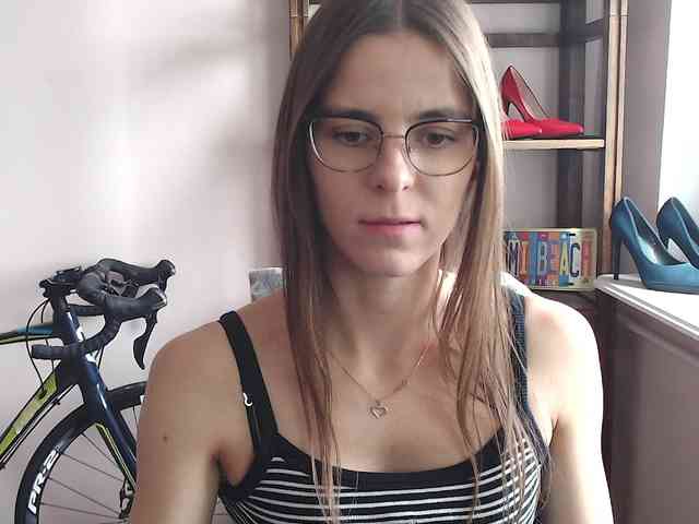 MegiKiss webcam