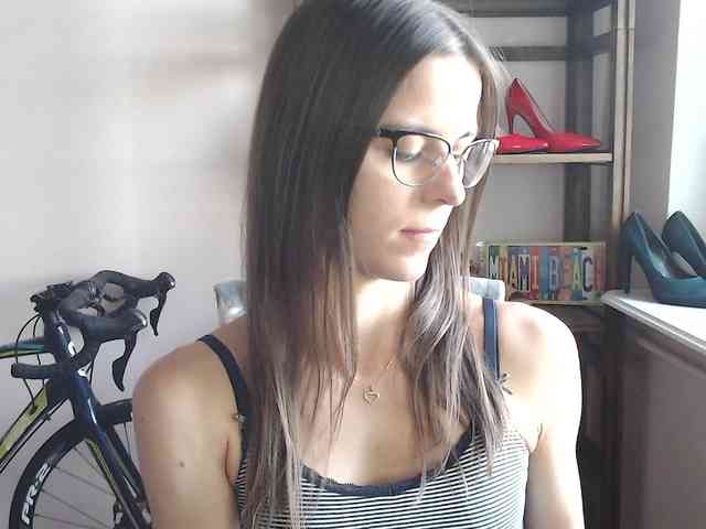 MegiKiss webcam