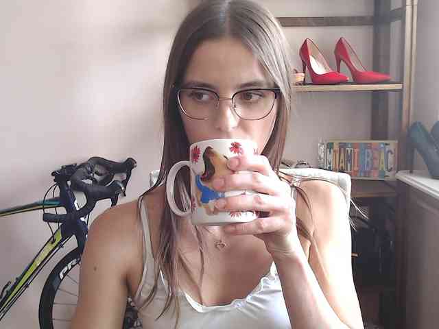 MegiKiss webcam