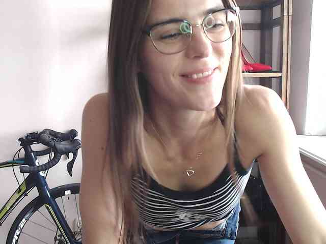 MegiKiss webcam