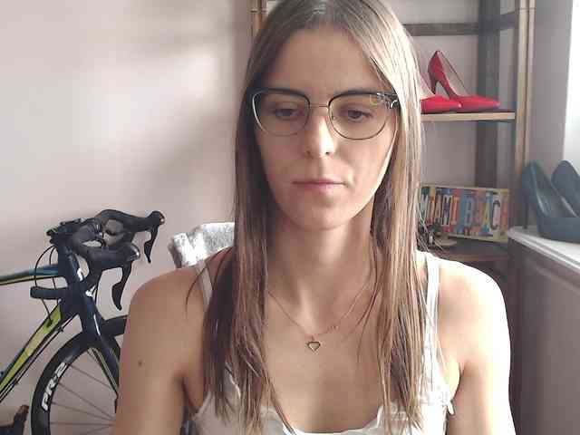 MegiKiss webcam