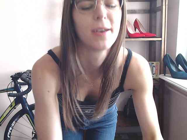 MegiKiss webcam