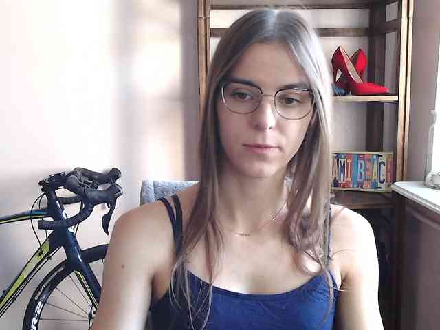 MegiKiss webcam