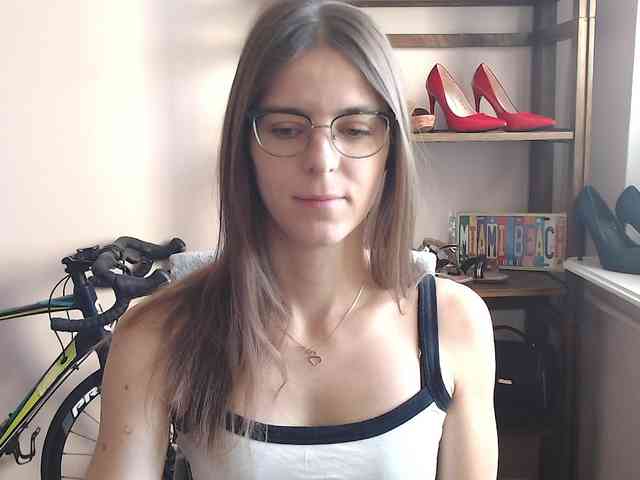 MegiKiss webcam