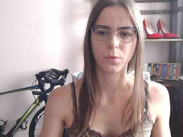 MegiKiss webcam