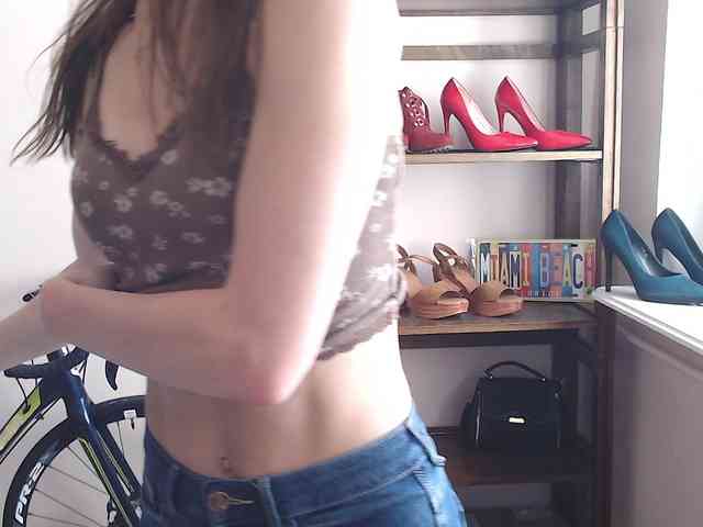 MegiKiss webcam