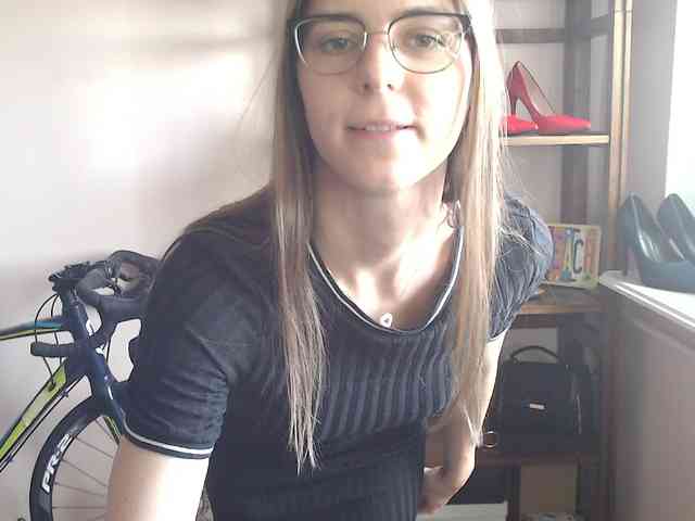 MegiKiss webcam