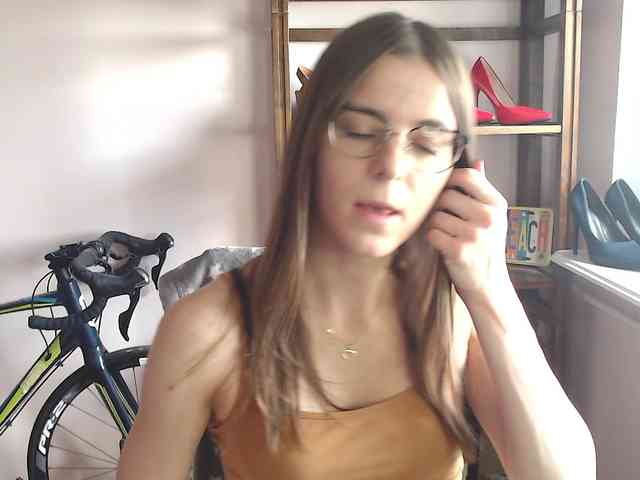 MegiKiss webcam