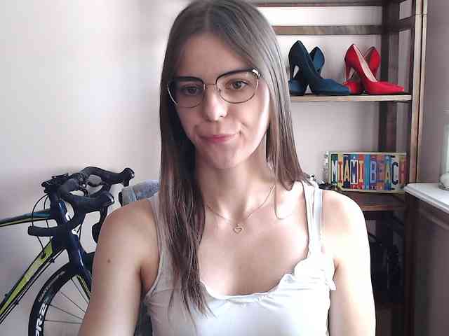 MegiKiss MegiKiss