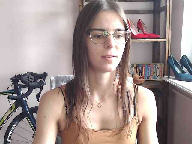 MegiKiss webcam