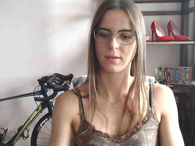 MegiKiss webcam