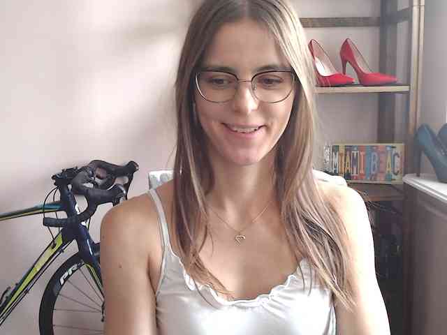 MegiKiss webcam