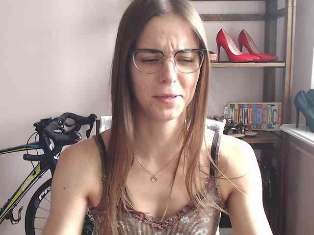 MegiKiss webcam