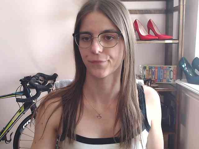 MegiKiss webcam