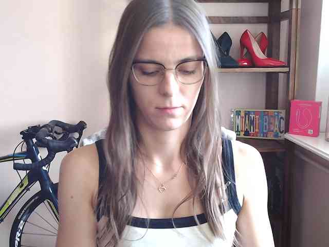 MegiKiss webcam