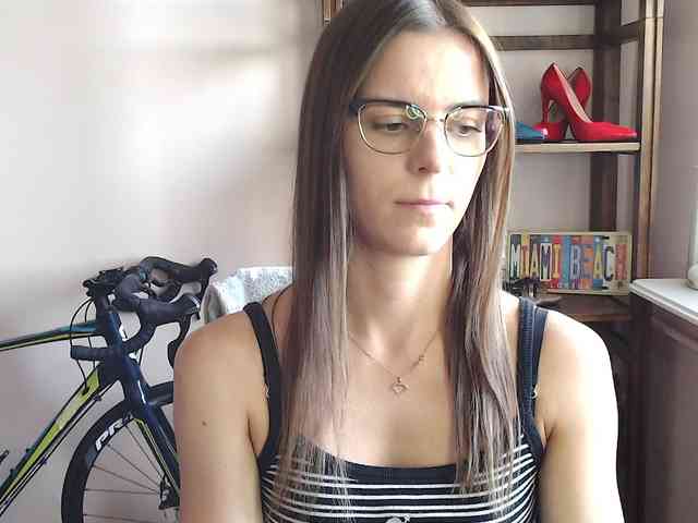MegiKiss webcam