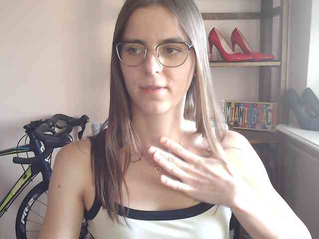 MegiKiss webcam