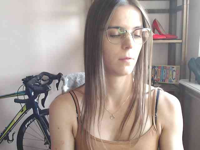 MegiKiss webcam