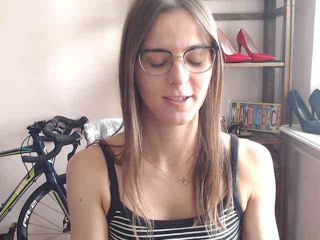 MegiKiss webcam